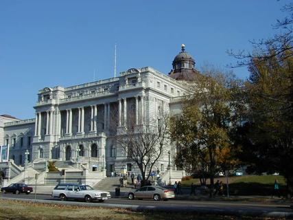 Library of Congress<br>Location: <a href="https://www.google.com/maps/search/?api=1&query=38.88779,-77.0062" target="_new">Independence Ave SE and First St SE</a>